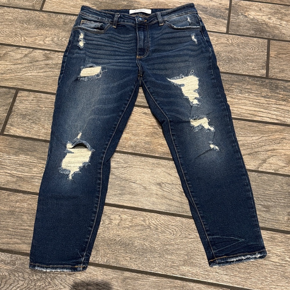 Kancan signature size 28 skinny Distressed Blue Jeans for Women